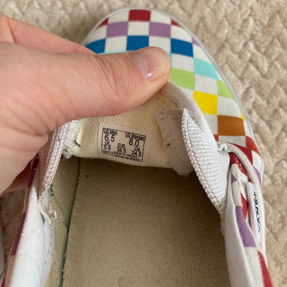Rainbow checkered Vans - Picture 4 of 4